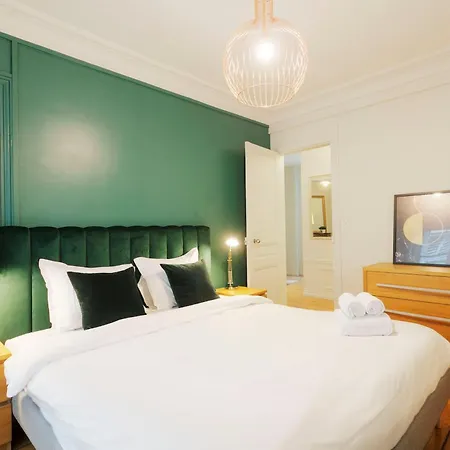 Central Paris & Palais Royal - 1Br - Cityapartmentstay *